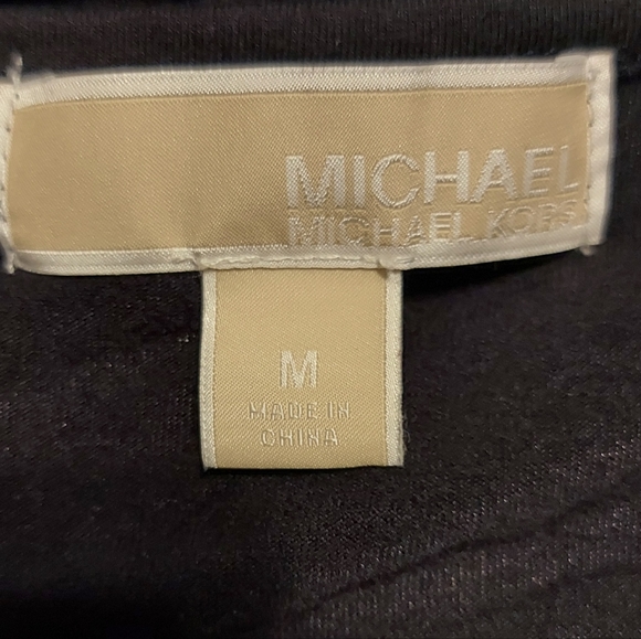 Micheal Kors size M black top - Picture 6 of 7